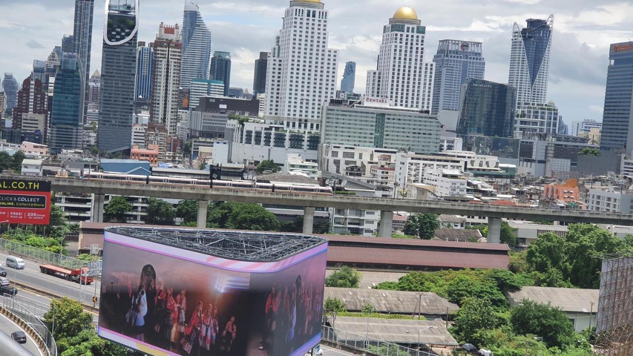 Interchange Tower Serviced Apartment - Sha Extra Plus Bangkok Exterior foto